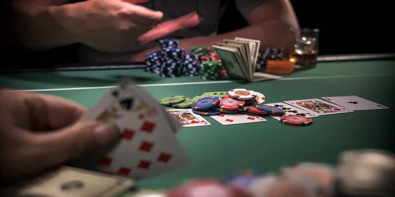 Poker trong Casino: Cẩm nang chi tiết cho người chơi